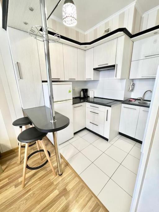 Appartement Beauty Studio In Center à Chişinău Extérieur photo
